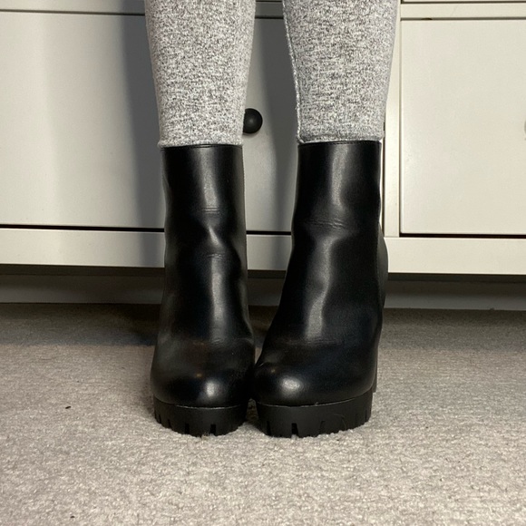 Black Fashion Nova Heeled Boot - Picture 2 of 6